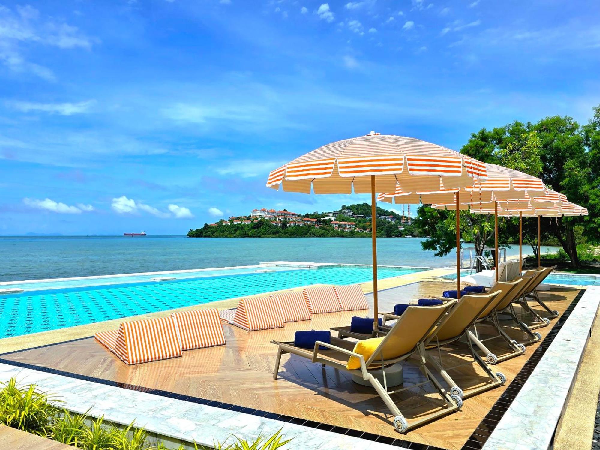 Charcoal Panwa Beach Phuket Ban Tha Khreng Exteriör bild